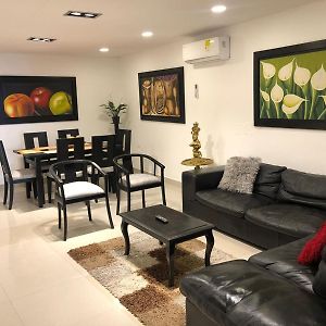 Habitación Económica con 2 Camas Individuales